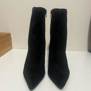 Elegant Black Women's Boots